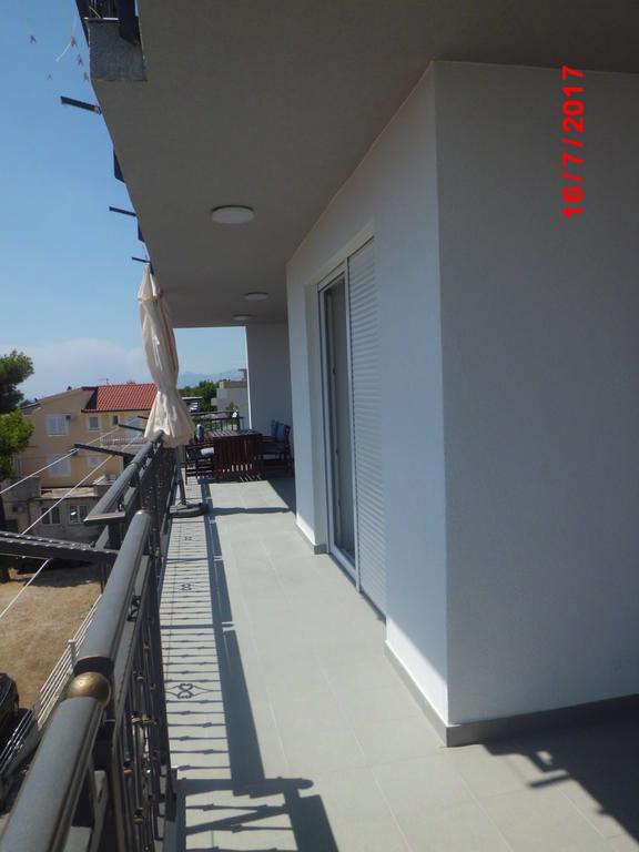 Apartments Viskovic Makarska Exterior foto